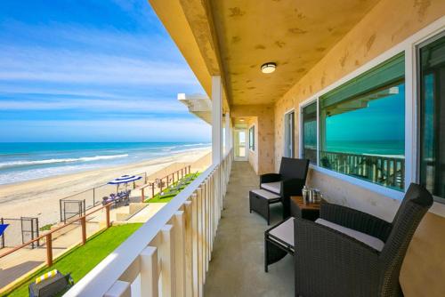 CB-244D Ocean Point Carlsbad 3 Units - main image