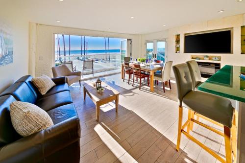 NB-2308B Newport Beach Pier View II - image 4