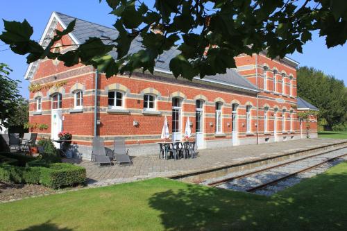  Station Racour, Unterkunft in Landen