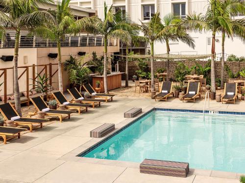 262531014 Hotel June West LA, a Member of Design Hotels