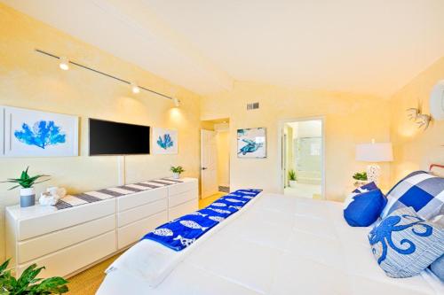 NB-1824C Rooftop Spa View - image 21