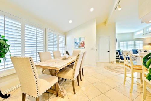 NB-1824C Rooftop Spa View - image 34