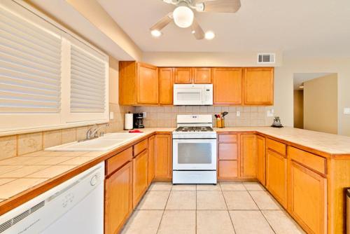 NB-206A - Newport Beach Simplicity - image 2