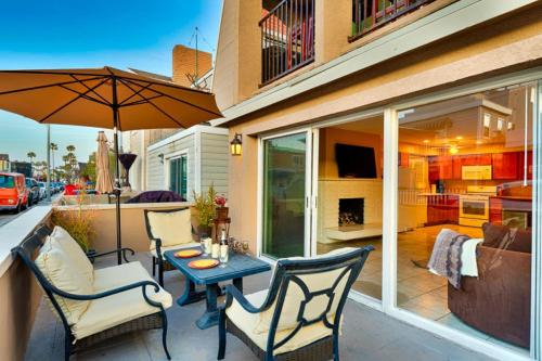 NB-206A - Newport Beach Simplicity - image 12