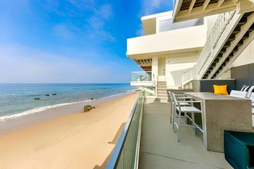 MAL-203-6 - Siegel's Malibu Oceanfront Bliss II - main image