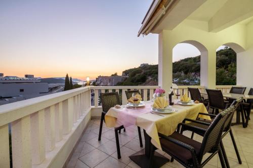 Hotel Luna - image 5