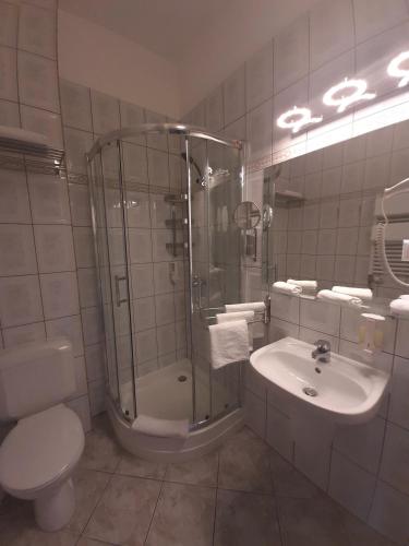 Dom Wypoczynkowy Oskar 250m od morza z sauną i jacuzzi - image 5