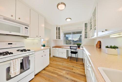 CB-395A - Carlsbad Village Haven - Unit A - image 7