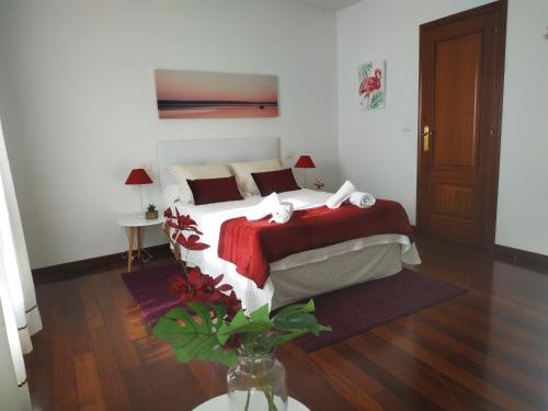  Apartamento entero Casa Amelia 1ªPlanta, Pension in Padrón bei Picaraña