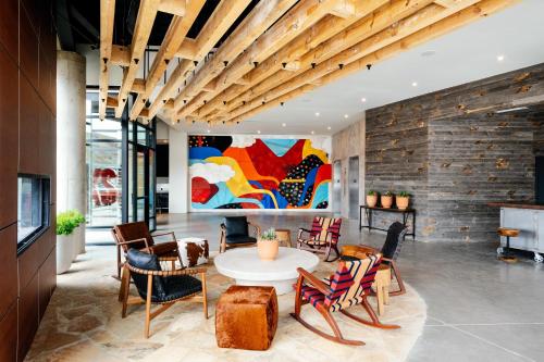 โรงแรมออริจิน เรด ร็อกส์ (Origin Hotel Red Rocks) in โกลเด้น (CO)