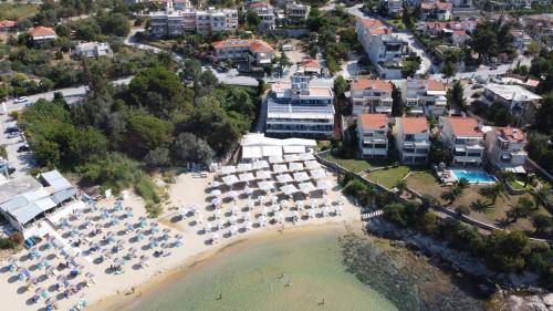 Porto Palio Beach Hotel - Hôtel - PalaiónTsiflíkion