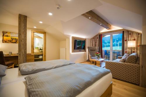 弗雷德賽施酒店 (Hotel Friedenseiche) in 貝內迪克特博伊埃爾恩