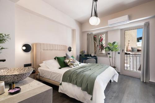 Anaem Eclectic Rooms Room Type - Deluxe Double Room with Balcony
