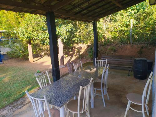 Hospedaria Villa Mariana in อัวรุ เปรโต้