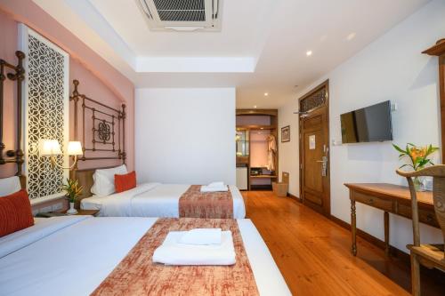 hotel photo