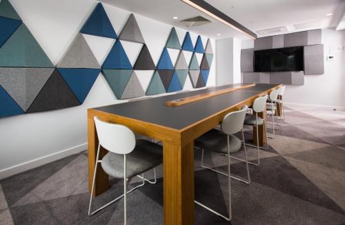 Holiday Inn Express Cardiff Bay an IHG Hotel - main image
