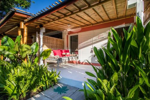 Uitzicht, PinkPrivate Sanur - for Cool Adults Only in Sanur