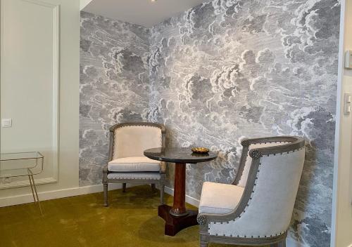 Le Tardif, Noble Guesthouse