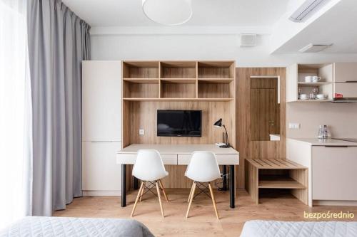Apartament w Warszawie dedykowany parking podziemny w cenie, WiFi, AC, blisko centrum New apartment in Warsaw finished to a high specification fitted out to a high standard on the 7th floor, WiFi, underground parking price included, Варшава (фото 10)