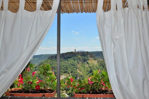 Le Calanque La Terrazza su Civita 5