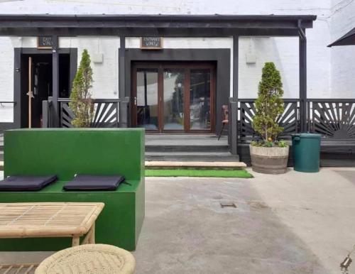 The Whisky Vaults in Обен