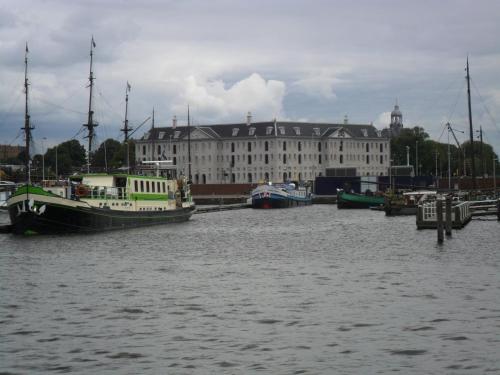 Anna Houseboat 5