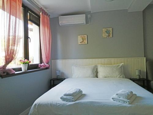 La Piazza Hotel - image 4