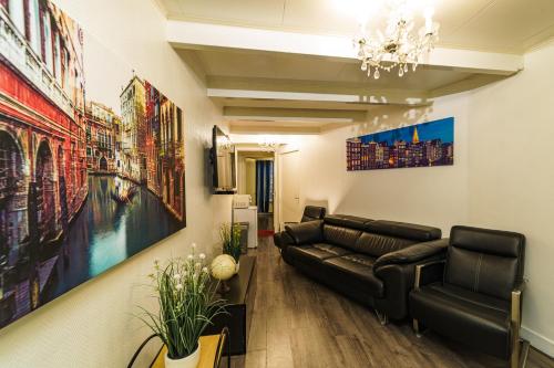 Two-Bedroom Apartment image 4