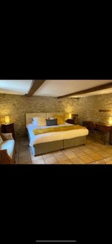 Accommodation in Cricklade