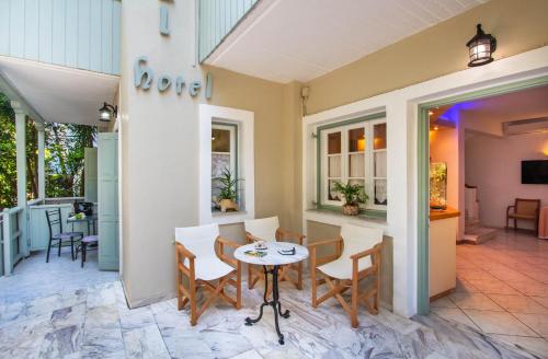 Nefeli Hotel 2