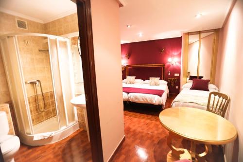 Hostal Goya Suites - image 4