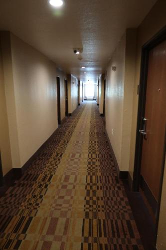 West Worth Inn & Suites White Settlement - 편의 시설/서비스