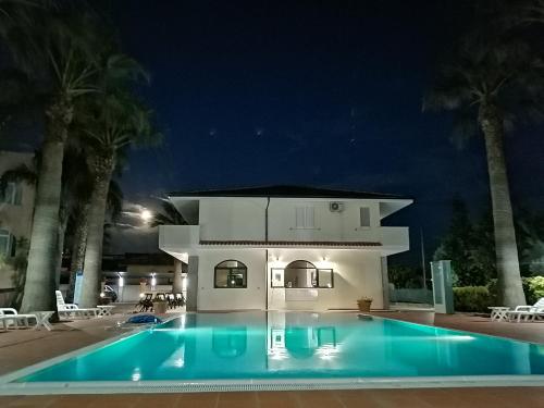 Villa Laura Residence Hotel Apartments & Studios - Centola Villa Laura Residence Hotel Apartments & Studios - Centola