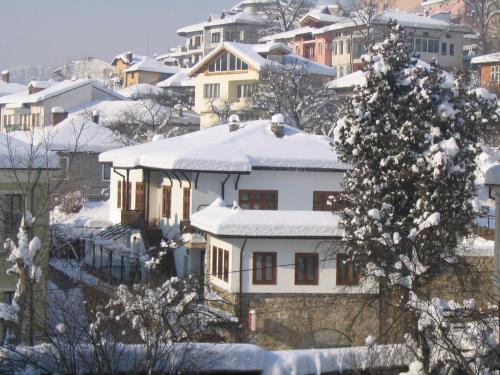 Hostel Mostel by null