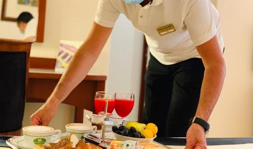 Massimo Plaza Hotel - image 9