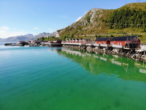 Lofoten Basecamp – khách sạn tại Leknes