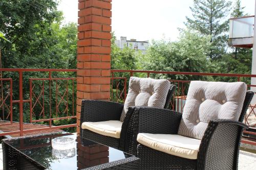 M apartment - image 10