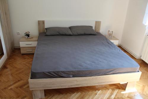 M apartment - image 7