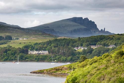 Cuillin Hills Hotel