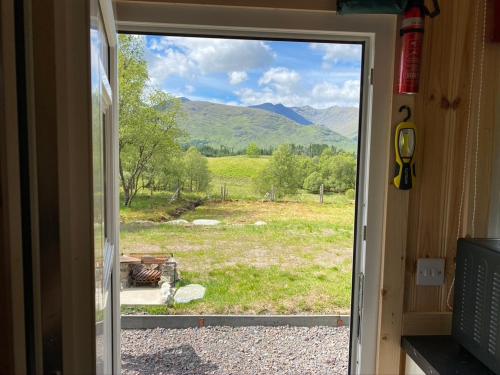 Wee Highland Hideaway Hut in 達爾馬利