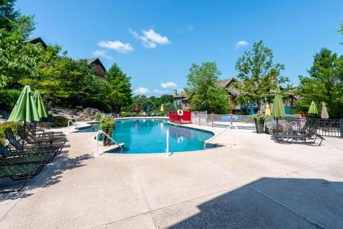 Black Creek 2 Bed / 2 Bath -Black Bear Bluff - main image