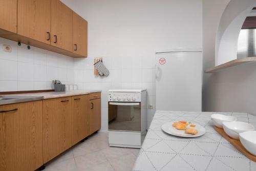 Two Bedroom Apartment with Terrace image 6