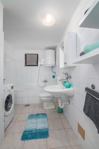 Two Bedroom Apartment with Terrace image 3
