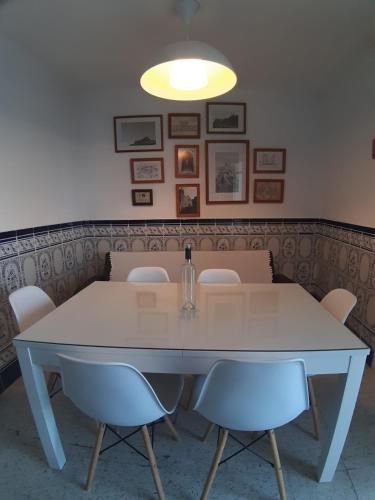 La Casa de Leo - El Casar de Leo in Alburquerque