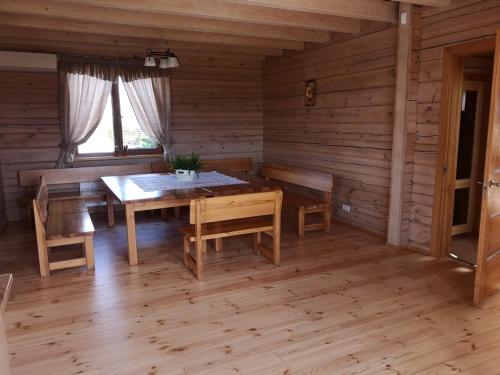 Abromiškių Sodyba (Abromiskiu Sodyba) in 韋維斯