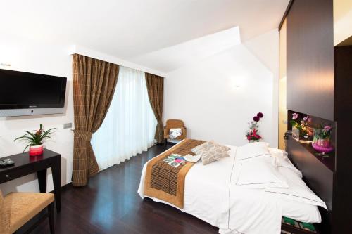 Villa Maria Cristina - image 33