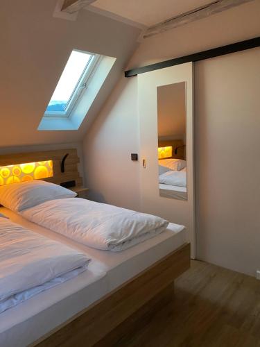 Double Room with Mountain View image 7
