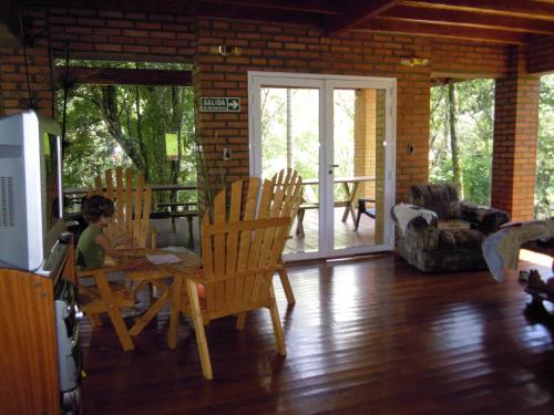 Iekārtas, Cabanas Mocona in Aristobulo Del Valle