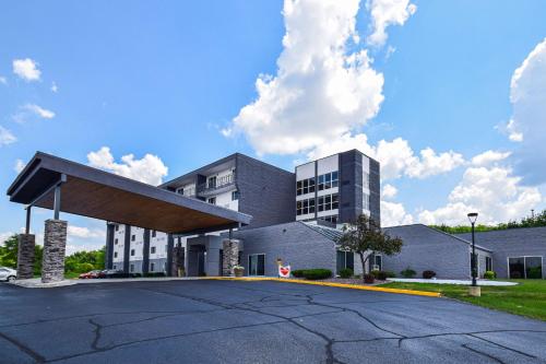 Best Western Resort Hotel & Conference Center Portage in Portage, USA
