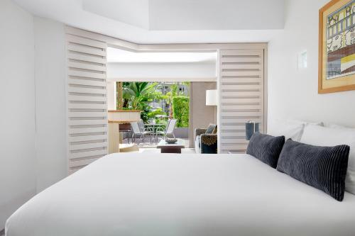 努萨法语区曼特拉酒店